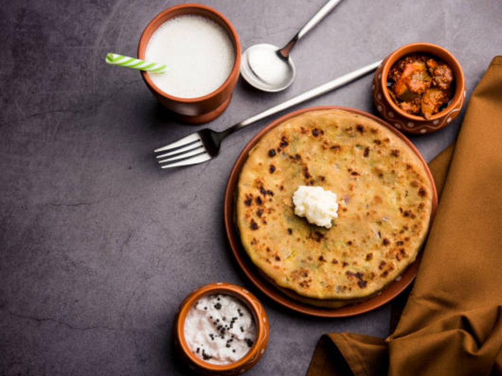 Desi Paratha Served in Jaipur - cloud kitchen