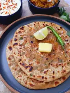 Shimla Mirch Aloo Paratha Jaipur